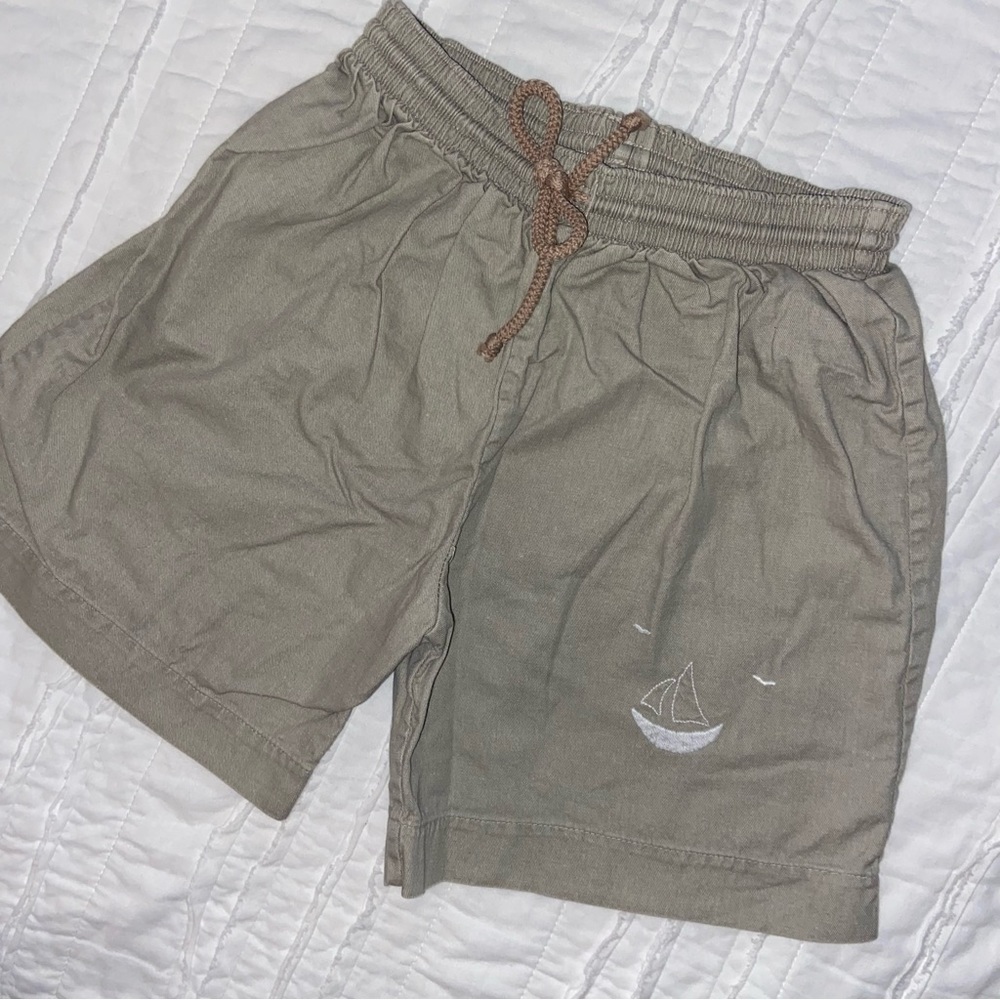 Strasburg Boys Khaki Shorts w/Sailboat embroidery